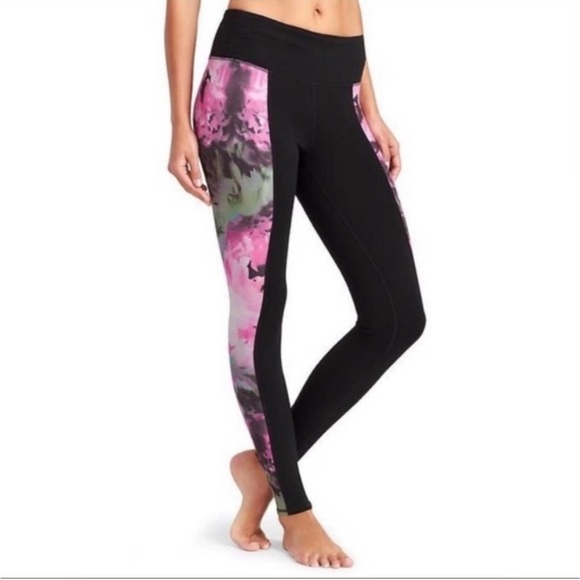 Athleta Pants - ATHLETA High Rise Chaturanga Bloom Leggings